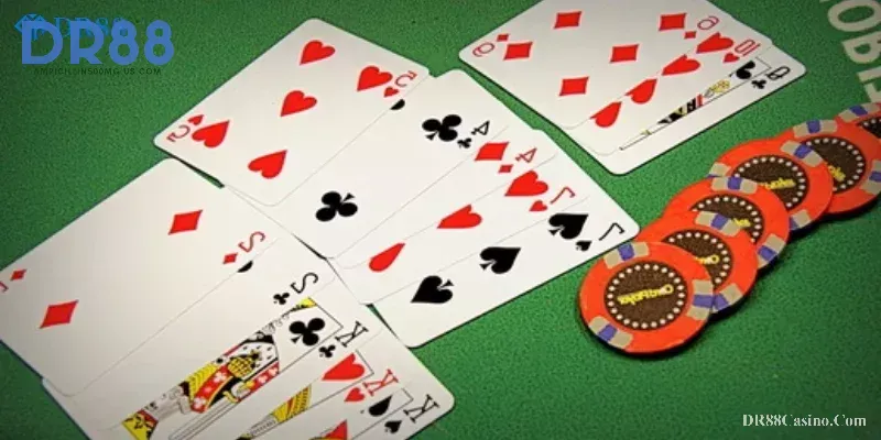 Hướng Dẫn Chơi Mậu Binh Cho Người Mới: Luật Chơi &#038; Mẹo Ghi Nhớ